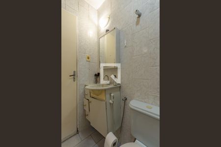 Apartamento à venda com 71m², 3 quartos e 1 vaga Apartamento à venda com 71m², 3 quartos e 1 vagaBanheiro Social