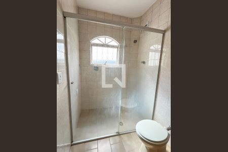 Casa à venda com 90m², 3 quartos e 2 vagasBanheiro da Suíte