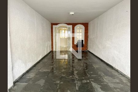 Casa à venda com 90m², 3 quartos e 2 vagasGaragem