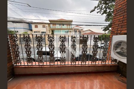 Casa à venda com 90m², 3 quartos e 2 vagasSacada do Quarto 2