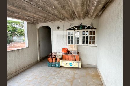 Casa à venda com 90m², 3 quartos e 2 vagasTerraço