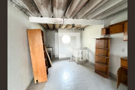 Casa à venda com 90m², 3 quartos e 2 vagasTerraço