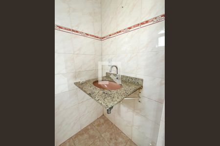 Casa à venda com 90m², 3 quartos e 2 vagasLavabo