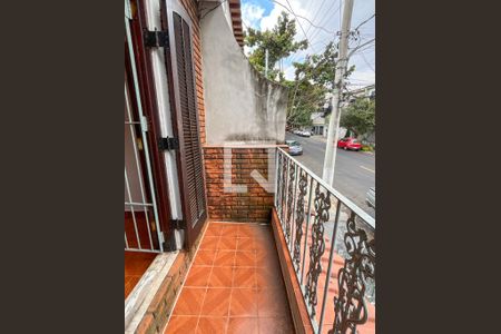 Casa à venda com 90m², 3 quartos e 2 vagasSacada do Quarto 2