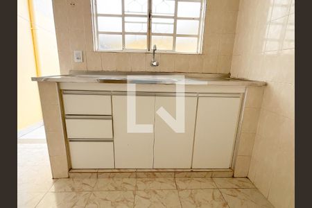 Casa à venda com 90m², 3 quartos e 2 vagasCozinha