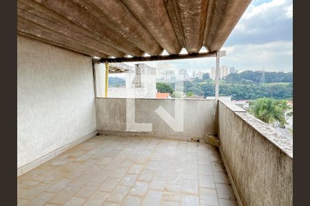 Casa à venda com 90m², 3 quartos e 2 vagasTerraço