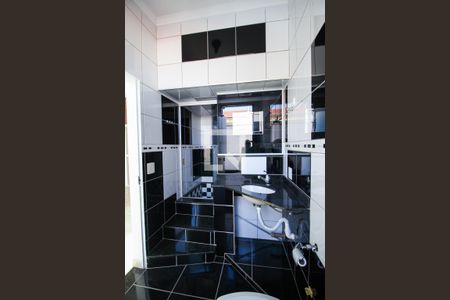 Casa para alugar com 250m², 4 quartos e 2 vagas Casa para alugar com 250m², 4 quartos e 2 vagasBanheiro da Suíte 2