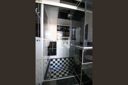 Casa para alugar com 250m², 4 quartos e 2 vagas Casa para alugar com 250m², 4 quartos e 2 vagasBanheiro da Suíte 2