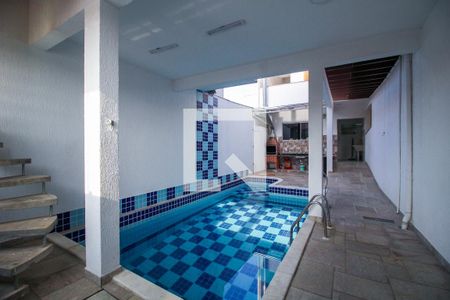 Casa para alugar com 250m², 4 quartos e 2 vagas Casa para alugar com 250m², 4 quartos e 2 vagasQuintal