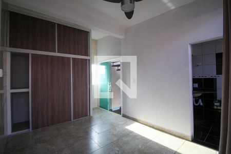 Casa para alugar com 250m², 4 quartos e 2 vagas Casa para alugar com 250m², 4 quartos e 2 vagasSuíte 2