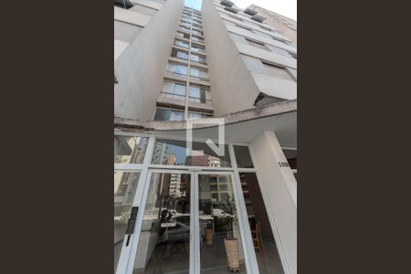 Apartamento para alugar com 80m², 2 quartos e sem vagaFachada