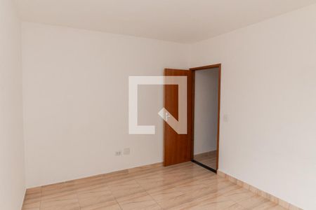 Quarto 1 de casa de condomínio para alugar com 2 quartos, 80m² em Vila Medeiros, São Paulo