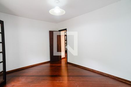 Sala de casa de condomínio à venda com 4 quartos, 360m² em Badu, Niterói