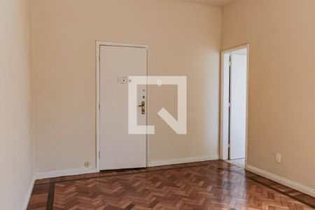 Sala de apartamento para alugar com 1 quarto, 55m² em Copacabana, Rio de Janeiro