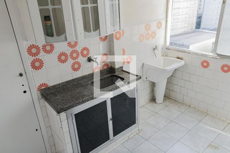 Cozinha de apartamento para alugar com 1 quarto, 55m² em Copacabana, Rio de Janeiro