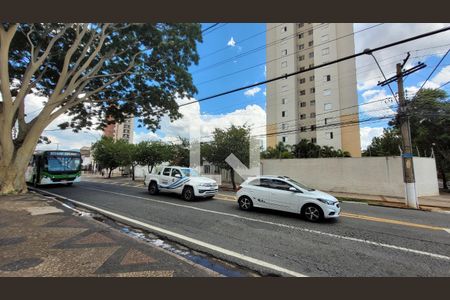 Apartamento à venda com 83m², 3 quartos e 2 vagas Apartamento à venda com 83m², 3 quartos e 2 vagasFachada
