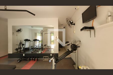 Apartamento à venda com 83m², 3 quartos e 2 vagas Apartamento à venda com 83m², 3 quartos e 2 vagasÁrea comum - Academia