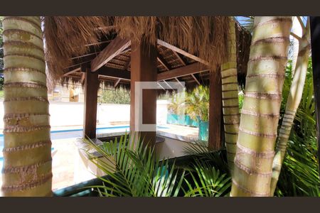 Apartamento à venda com 83m², 3 quartos e 2 vagas Apartamento à venda com 83m², 3 quartos e 2 vagasÁrea comum - Piscina