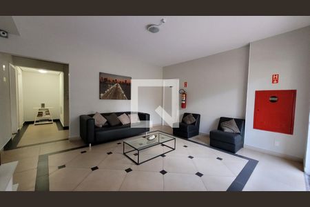 Apartamento à venda com 83m², 3 quartos e 2 vagas Apartamento à venda com 83m², 3 quartos e 2 vagasHall social