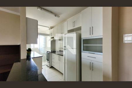 Apartamento à venda com 83m², 3 quartos e 2 vagas Apartamento à venda com 83m², 3 quartos e 2 vagasCozinha