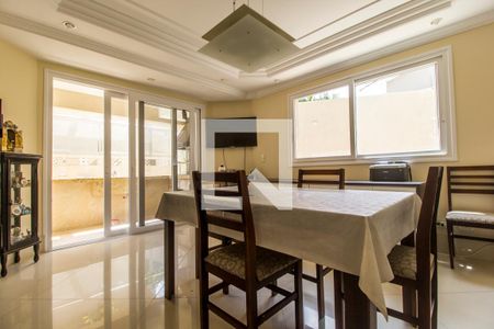 Casa de condomínio à venda com 600m², 6 quartos e 8 vagasCopa