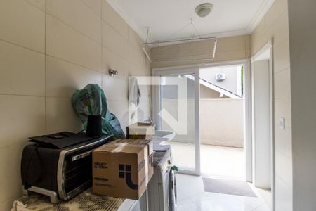 Casa de condomínio à venda com 600m², 6 quartos e 8 vagasÁrea de Serviço