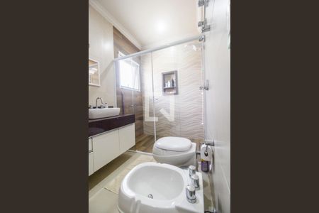 Casa de condomínio à venda com 600m², 6 quartos e 8 vagasBanheiro da Suíte 1