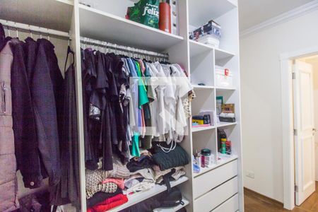 Casa de condomínio à venda com 600m², 6 quartos e 8 vagasCloset da suíte 1