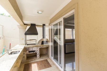 Casa de condomínio à venda com 600m², 6 quartos e 8 vagasVaranda gourmet