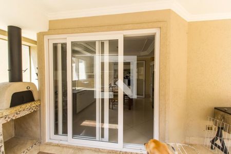 Casa de condomínio à venda com 600m², 6 quartos e 8 vagasVaranda gourmet