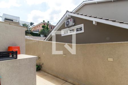 Casa de condomínio à venda com 600m², 6 quartos e 8 vagasQuintal