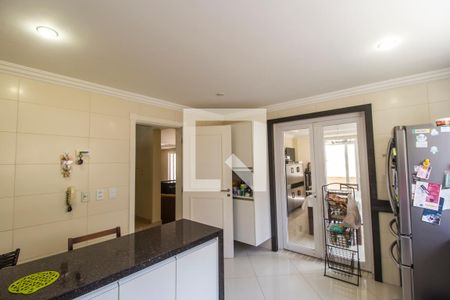 Casa de condomínio à venda com 600m², 6 quartos e 8 vagasCozinha