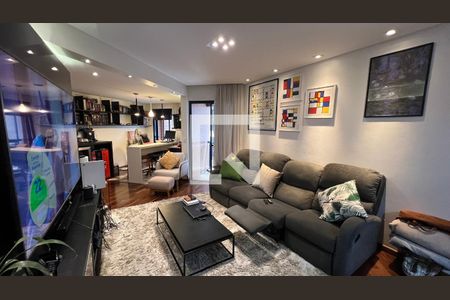 Apartamento à venda com 90m², 2 quartos e 2 vagasSala de TV