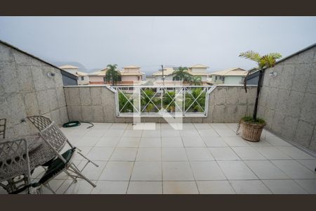 Casa de condomínio à venda com 205m², 5 quartos e 3 vagasVaranda 2º Andar
