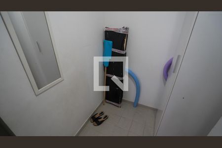 Casa de condomínio à venda com 205m², 5 quartos e 3 vagasQuarto de Serviço 1