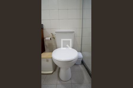 Casa de condomínio à venda com 205m², 5 quartos e 3 vagasBanheiro da Suíte