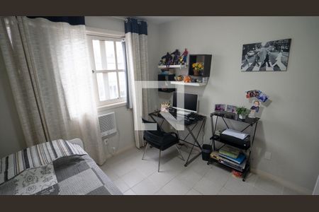 Casa de condomínio à venda com 205m², 5 quartos e 3 vagasQuarto 1