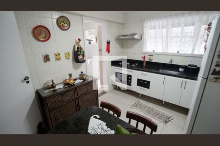 Casa de condomínio à venda com 205m², 5 quartos e 3 vagasCozinha