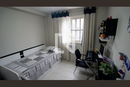Quarto 1 de casa de condomínio à venda com 5 quartos, 205m² em Camboinhas, Niterói