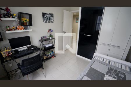 Casa de condomínio à venda com 205m², 5 quartos e 3 vagasQuarto 1