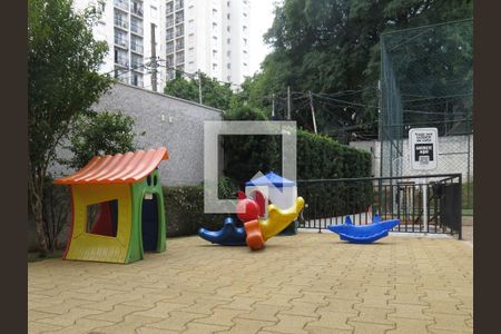 Apartamento à venda com 45m², 2 quartos e sem vagaÁrea comum - Playground