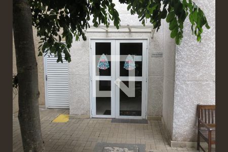 Apartamento à venda com 45m², 2 quartos e sem vagaÁrea comum - Salão de festas