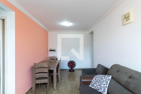 Sala de apartamento para alugar com 2 quartos, 47m² em Vila Sílvia, São Paulo