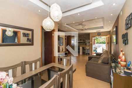 Sala de casa para alugar com 2 quartos, 227m² em Jardim América, Rio de Janeiro