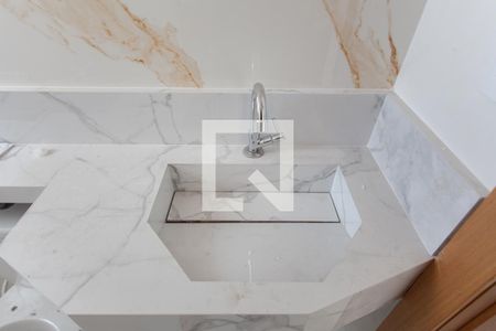 Apartamento à venda com 64m², 3 quartos e 2 vagas Apartamento à venda com 64m², 3 quartos e 2 vagasBanheiro Social