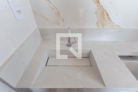 Apartamento à venda com 64m², 3 quartos e 2 vagas Apartamento à venda com 64m², 3 quartos e 2 vagasBanheiro da Suíte