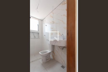 Apartamento à venda com 64m², 3 quartos e 2 vagas Apartamento à venda com 64m², 3 quartos e 2 vagasBanheiro Social