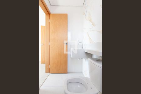 Apartamento à venda com 64m², 3 quartos e 2 vagas Apartamento à venda com 64m², 3 quartos e 2 vagasBanheiro da Suíte