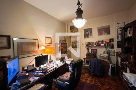 Apartamento à venda com 375m², 4 quartos e 2 vagasQuarto 03