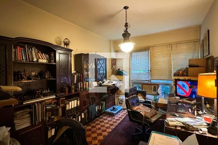 Apartamento à venda com 375m², 4 quartos e 2 vagasQuarto 03